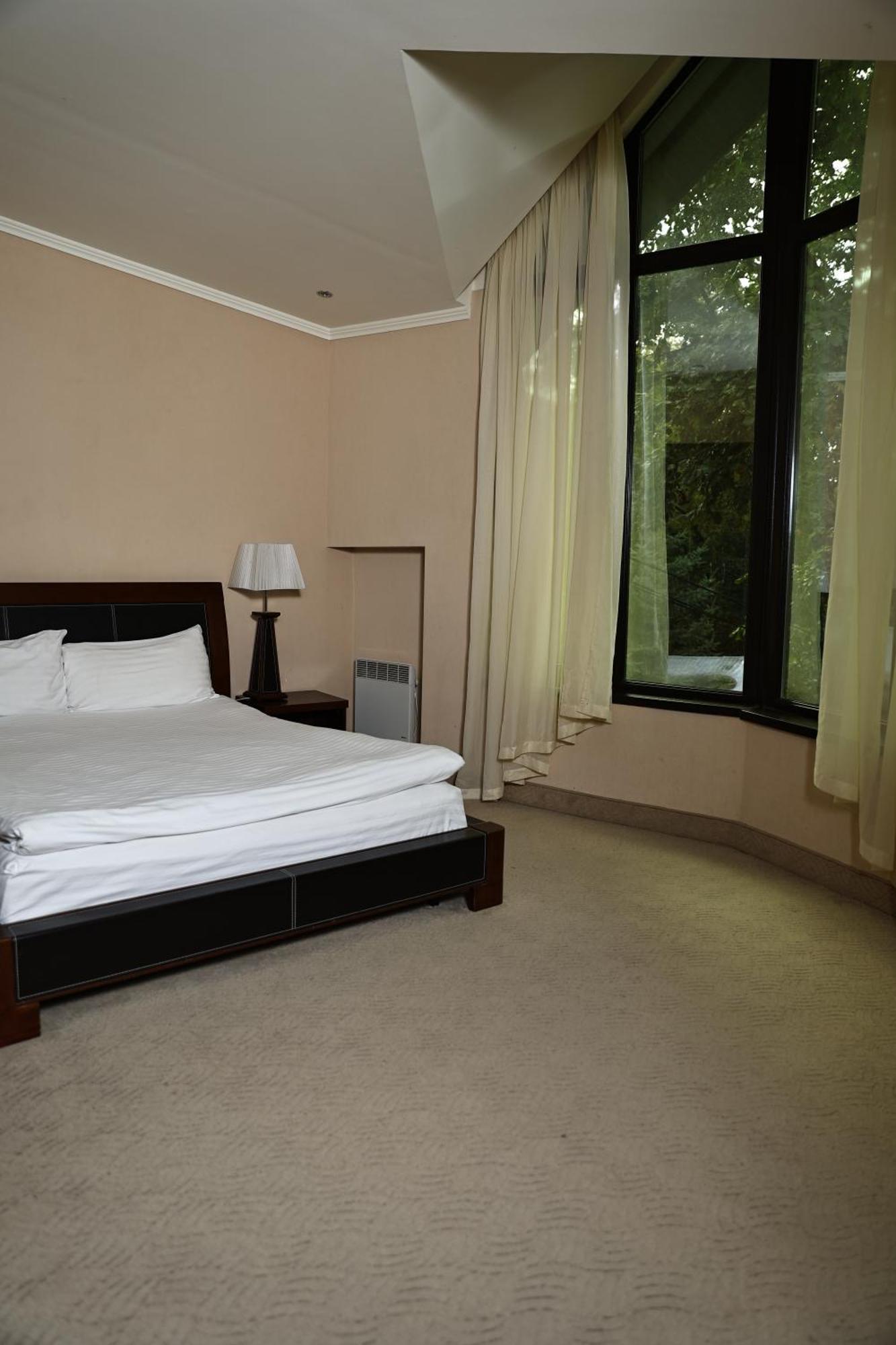 Dilijan Park Resort&Villas Exteriör bild