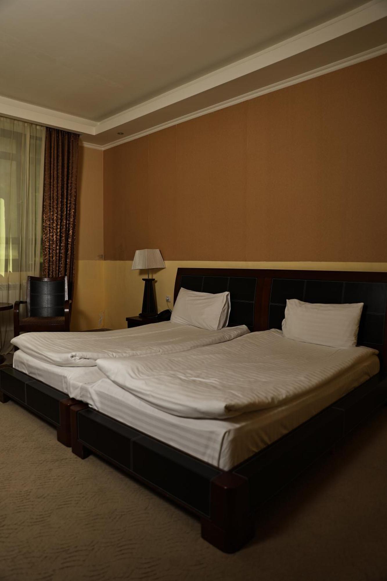 Dilijan Park Resort&Villas Exteriör bild